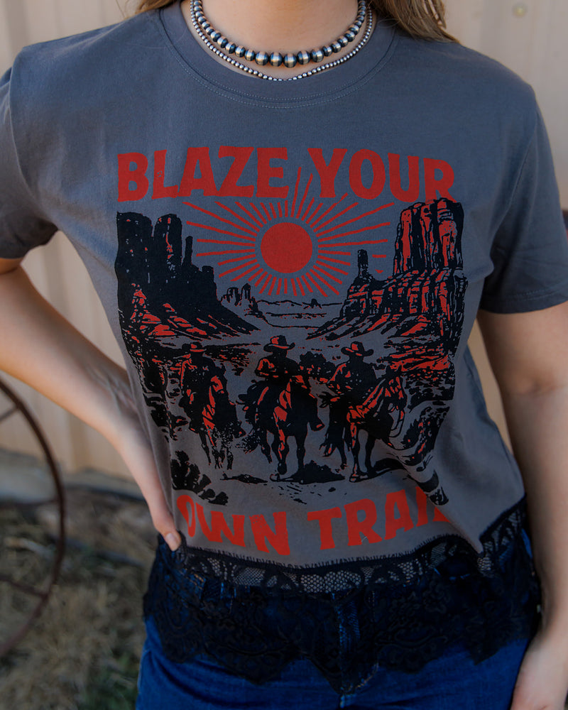 HH67 Blaze Your Own Trail Lace T-Shirt